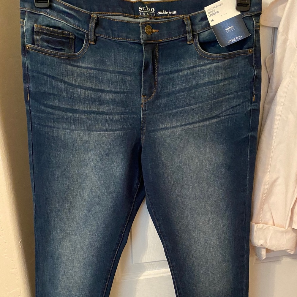 New York & Company SoHo jeans